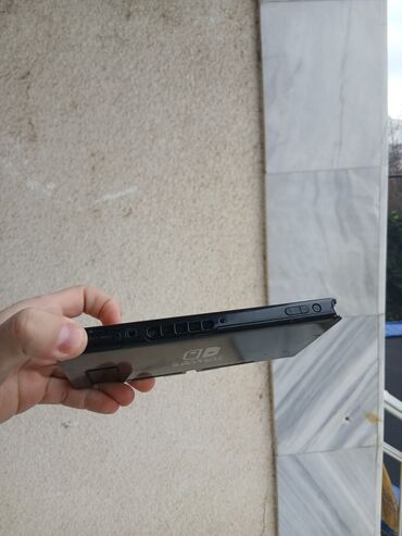 Nintendo Switch: Nintendo Switch konzola bez džojistika. Uz nindento ne ide originalni — 7