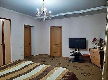 Продажа коттеджей и домов: 6 комнат, 250 м², 13 соток, Лебединовка at lalafo.kg — 15 Продажа коттеджей и домов: 6 комнат, 250 м², 13 соток, Лебединовка — 15