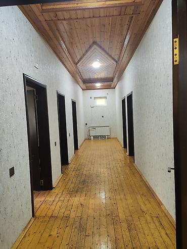 3 otaqlı kiraye evler: Sumqayıt, 3 otaqlı, Köhnə tikili, 1 kv. m — 2