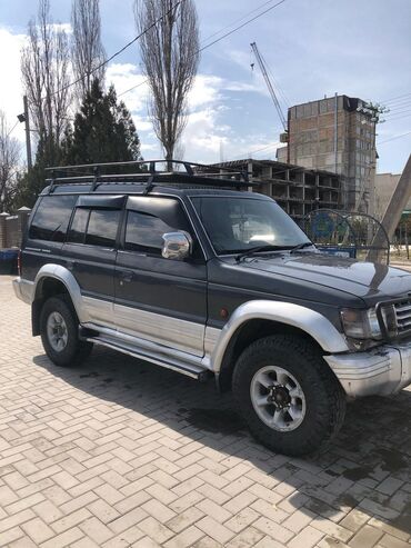 Mitsubishi: Mitsubishi Pajero: 1993 г., 2.5 л, Автомат, Дизель, Внедорожник