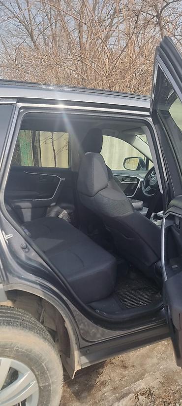 Toyota: Toyota RAV4: 2021 г., 2.5 л, Автомат, Бензин, Кроссовер at lalafo.kg — 9 Toyota: Toyota RAV4: 2021 г., 2.5 л, Автомат, Бензин, Кроссовер — 9