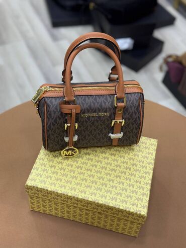 Çantalar: Əl çantası, Michael Kors, Yeni