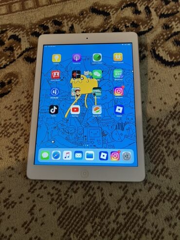 Планшеты: Планшет, Apple, память 16 ГБ, 9" - 10", Wi-Fi, Новый, цвет - Серебристый