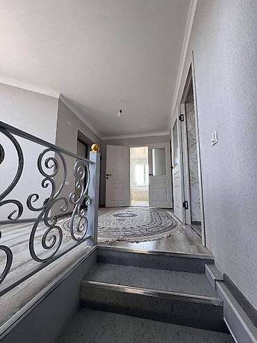 Продажа коттеджей и домов: 6 комнат и более, 250 м², 4 соток, Кара-Суу, Собственник — 12