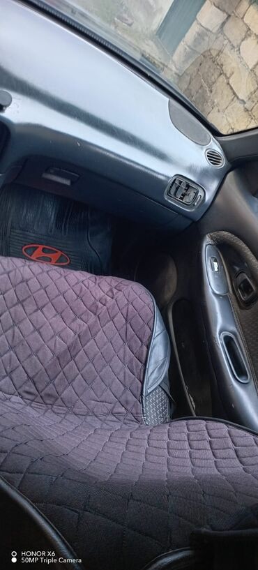 Hyundai: Hyundai Sonata: 2 l | 1997 il Sedan — 6