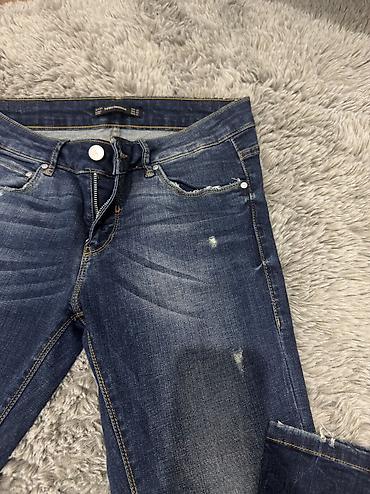 ranac zara: Zara farmerke kao nove. Na njima broj 40, ali moze i za S/M. Stanje — 2
