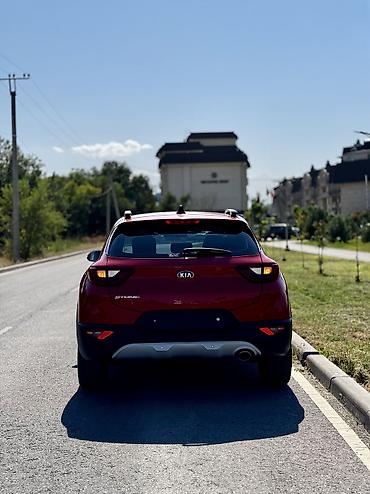 smart forfour: Kia Stonic: 2019 г., 1.4 л, Автомат, Бензин, Кроссовер — 5
