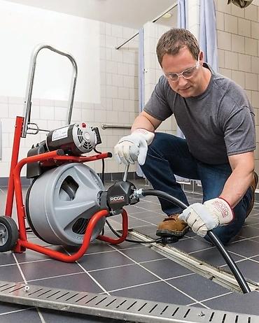 Ремонт сантехники: Ремонт сантехники Больше 6 лет опыта — 4