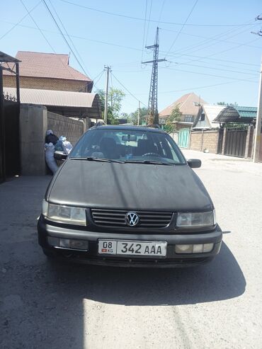 набор ключей для автомобиля б у: Volkswagen Passat: 1995 г., 2 л, Механика, Бензин, Универсал