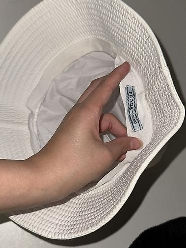 ağ kurtka: Prada bucket papaq – ağ rəng - Klassik bucket kəsimi, geniş dairəvi — 2