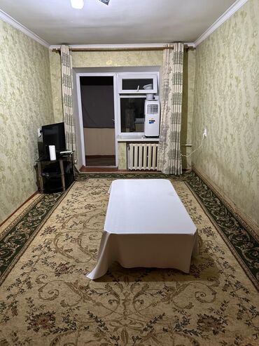 квартира в аренду в оше: 2 бөлмө, Менчик ээси, Чогуу жашоосу жок, Жарым -жартылай эмереги бар