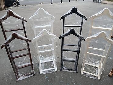 dəm qaşığı: Taxta geyim dayağı (valet stand) - Material: təbii ağac, hamar — 4