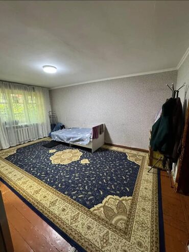1 комнатная квартира продаётся: 2 комнаты, 44 м², Хрущевка, 1 этаж, Косметический ремонт