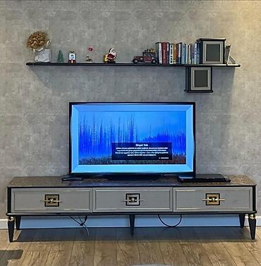 loft masa: İşlənmiş, İtaliya — 5