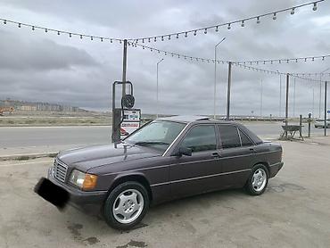 mersedes b: Mercedes-Benz 190 (W201): 2 l | 1991 il Sedan — 7