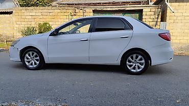 Dongfeng: Dongfeng S30: 1.6 l | 2014 il 242000 km Sedan — 17