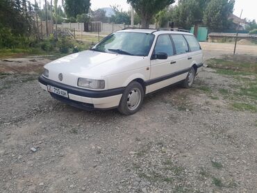 Volkswagen: Volkswagen Passat: 1994 г., 1.8 л, Механика, Бензин, Универсал