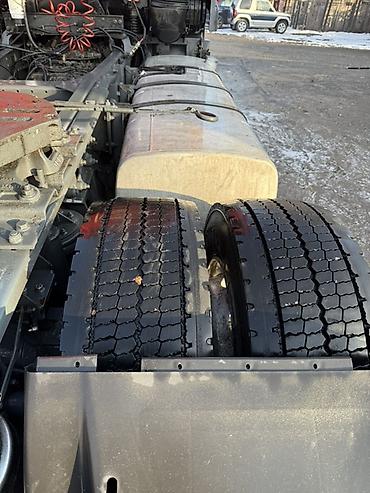 Тягачи: Тягач, DAF, 2002 г., Тентованный — 9