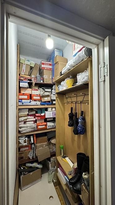 Продажа квартир: 3 комнаты, 70 м², 105 серия, 1 этаж — 9