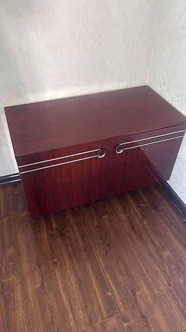 Тумбы и подставки: Компактные тумбы для хранения 1) Тумба с двумя распашными дверцами — 4