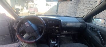 Volkswagen: Volkswagen Passat: 1991 г., 1.8 л, Механика, Бензин, Универсал at lalafo.kg — 11 Volkswagen: Volkswagen Passat: 1991 г., 1.8 л, Механика, Бензин, Универсал — 11