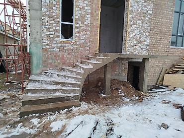Beton işləri: Monolit beton pilləkənlərin layihələndirilməsi və hazırlanması xidməti — 2