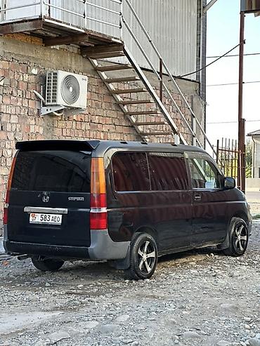 катер водный: Honda Stepwgn: 2001 г., 2 л, Автомат, Бензин, Минивэн — 3