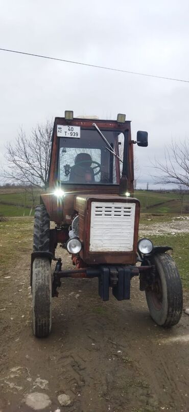 продажа бу авто в азербайджане: Traktor motor 2.5 l, İşlənmiş