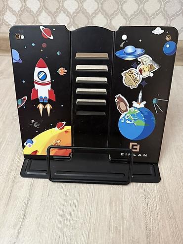 bag in box: Настольная подставка/держатель для книг и планшетов с космическим — 1