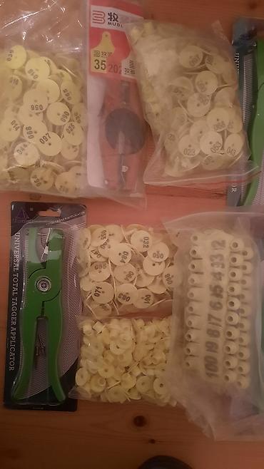 Breloklar: Qoyun və inəklər üçün müxtəlif növdə qulaq birkalar və qulaq deşənlər — 10