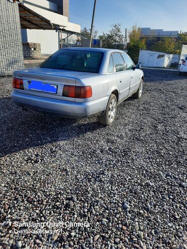 тайота 2 4: Audi A6: 1995 г., 2.6 л, Механика, Бензин, Седан