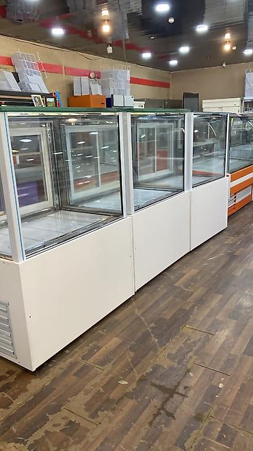 Soyuducu vitrin – supermarket, kafe, şirniyyat, ət və süd məhsulları