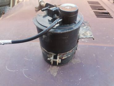 Auto delovi: Kanister apsorber benzinskih para Lada 21214i Niva. Polovno, ocuvano — 3