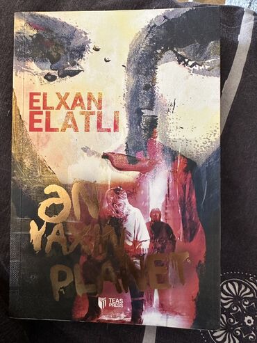 elxan elatlı pdf kitab yukle: Elxan Elatlı - Ən Yaxın Planet