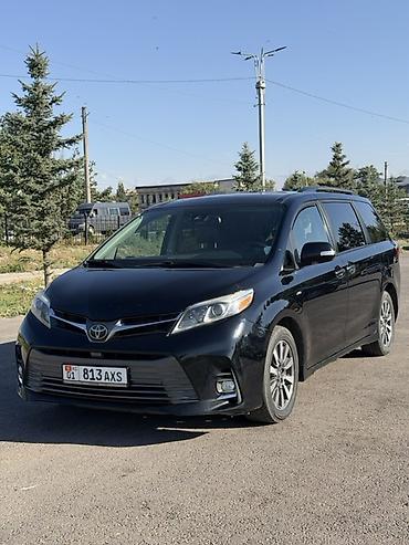 минивэн 4wd: Toyota Sienna: 2019 г., 3.5 л, Автомат, Бензин, Минивэн — 1
