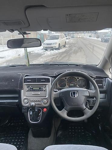 Honda: Honda Stream: 2003 г. — 7