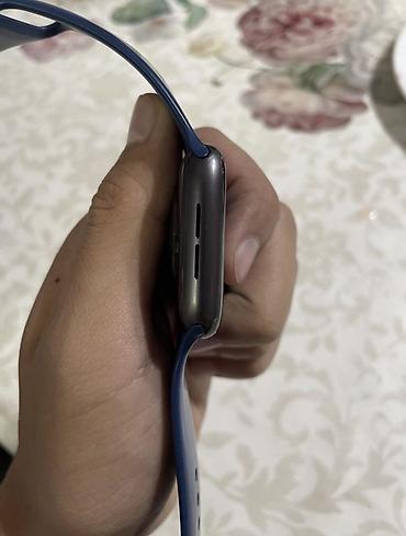galaxy 6: Смарт-часы Apple Watch (серия с корпусом 44мм), цвет корпуса темный — 3