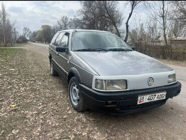 Volkswagen: Volkswagen Passat: 1990 г., 1.8 л, Механика, Бензин, Универсал