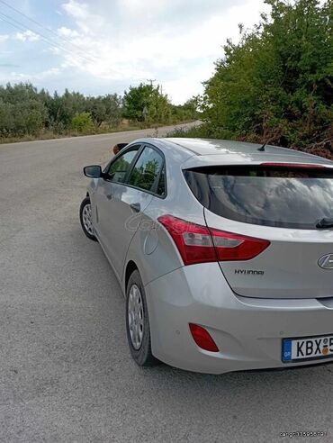 Hyundai: Hyundai i30: 1.4 l. | 2014 έ. Χάτσμπακ — 4