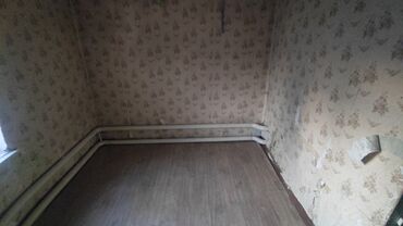 продаю контейнер на ортосайском рынке: Сдаётся складское помещение Баха Ахунбаева 60м2