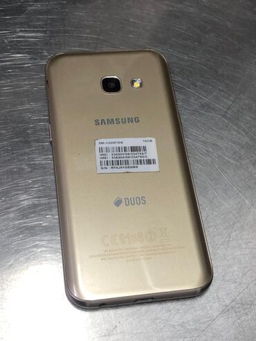 продать телефоны на запчасти: Samsung Galaxy A3 2017, Колдонулган, 16 ГБ, түсү - Алтын, 2 SIM