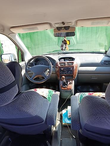 четырка цена: Mitsubishi Chariot: 1999 г., 2.4 л, Механика, Бензин, Универсал — 4