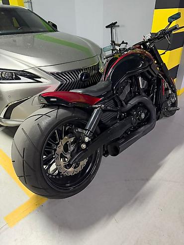поворотник одиссей: Кастомный круизёр на базе Harley-Davidson V-Rod - Мощный V‑образный — 4