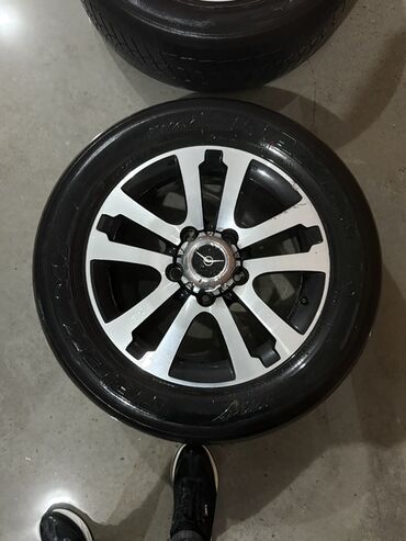 Disk təkərlər: 4 ədəd yığılmış disk+şin dəsti - Disklər: yüngül lehimli, 10-şüalı — 6