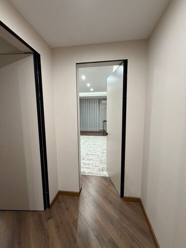 Долгосрочная аренда квартир: 3 комнаты — 12