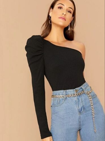 Bluze: L, Likra, Jednobojni, bоја - Crvena na lalafo.rs — 8 Bluze: L, Likra, Jednobojni, bоја - Crvena — 8