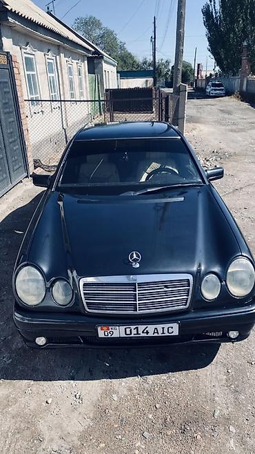 я ищу мерс: Mercedes-Benz E-Class: 1997 г., 2 л, Механика, Бензин, Седан — 6
