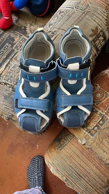 пластиковый шкаф на балкон: Uşaq sandal cütü - Model: Açıq burunlu, iki ədəd yapışqanlı (velkro)