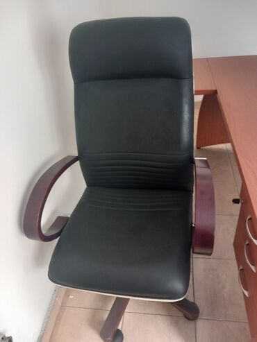 Άλλα: Πωλείται καρέκλα γραφείου επαγγελματική μαύρη