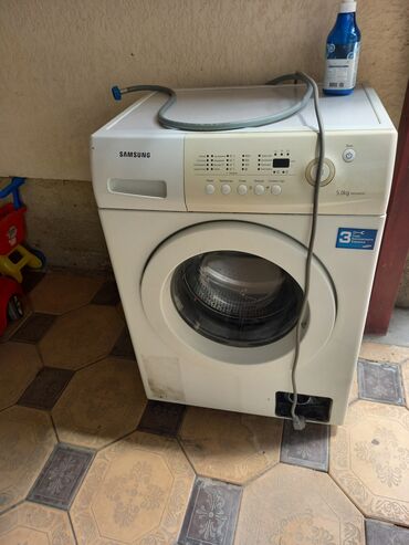 купить бу стиральную машину в бишкеке: Стиральная машина Samsung, Б/у, Автомат, До 5 кг, Полноразмерная